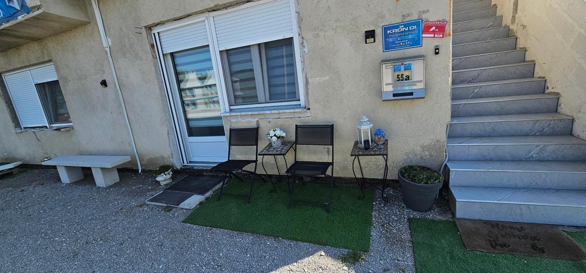 Ena1 & Ena2 -Big Free Parking Apartment Karlovac Luaran gambar