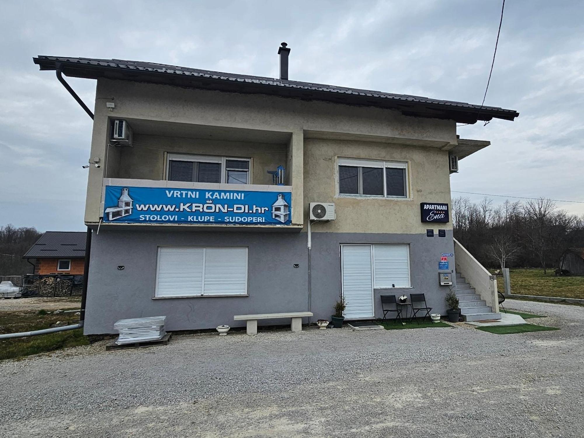 Ena1 & Ena2 -Big Free Parking Apartment Karlovac Luaran gambar